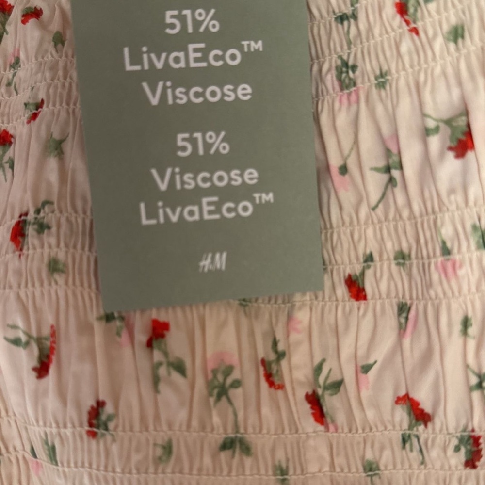 Floral Cream Dress - Picture 3 of 4